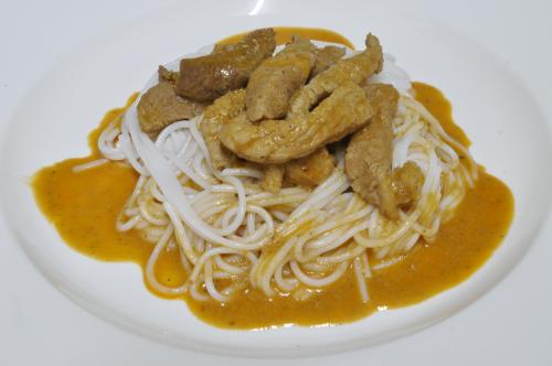 Thajské vepřové s červenou karí pastou – Snadné recept z Thajsko kuchyně, hotový za Do 30 minut